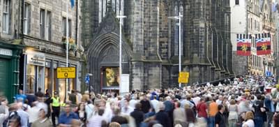 Crowd on the royal mile